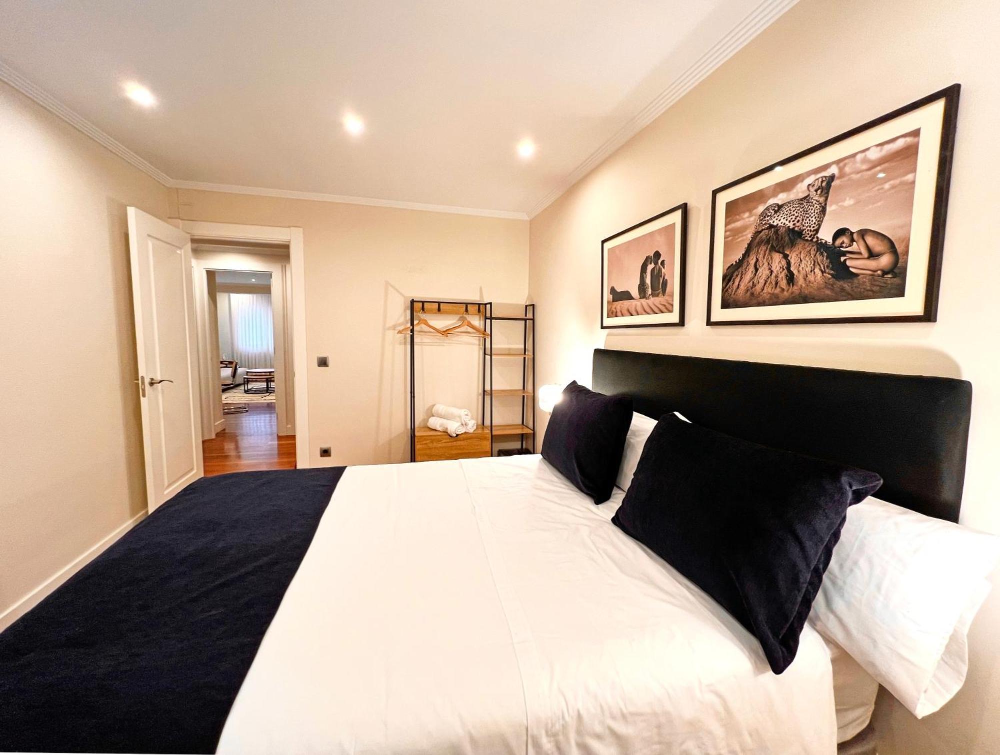 River Deluxe Con Garaje Gratis Bilbao Eksteriør bilde