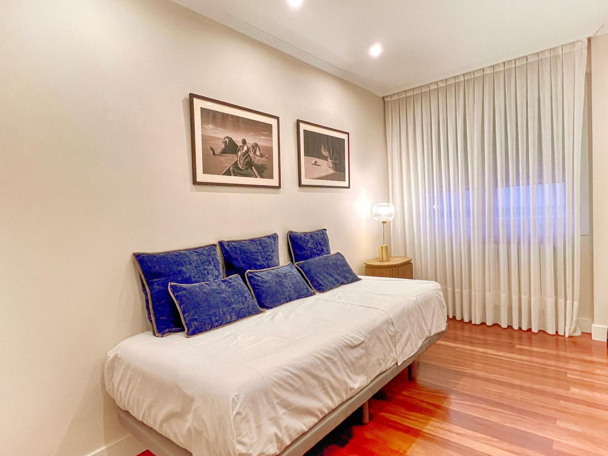 River Deluxe Con Garaje Gratis Bilbao Eksteriør bilde
